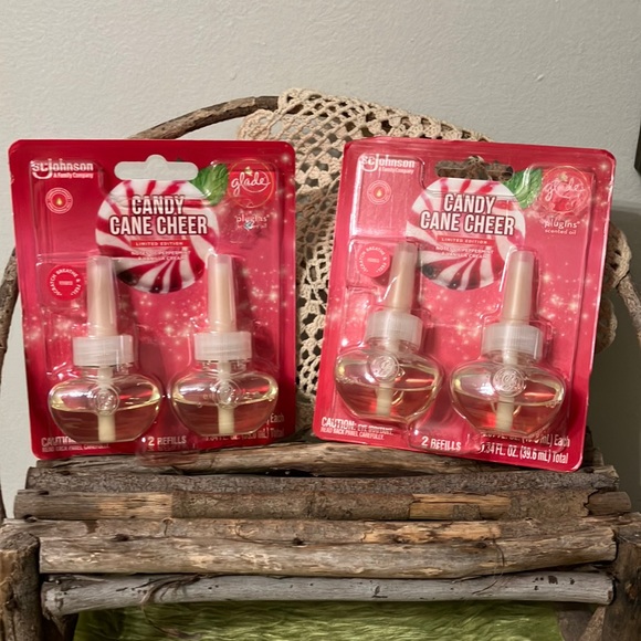 Glade Holiday Glade Plug Ins Candy Cane Cheer Refills 4 Total